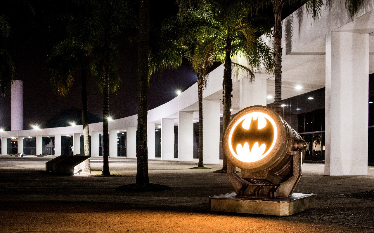 Exposição do Batman é prorrogada até dia 2 de fevereiro - Memorial da  América Latina